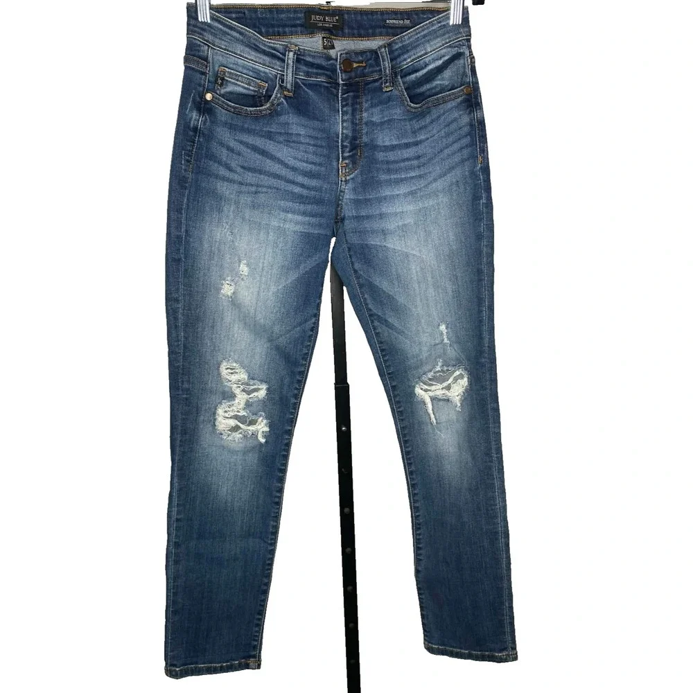 Judy Blue Boyfriend Fit Jeans Womens Size 5/27 Blue Medium Wash Denim Distressed